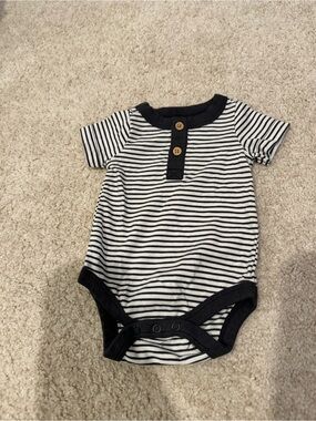 Cat & Jack Black and White Striped Baby Bodysuit